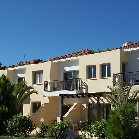 Byreva Apartments Pafos Exterior foto