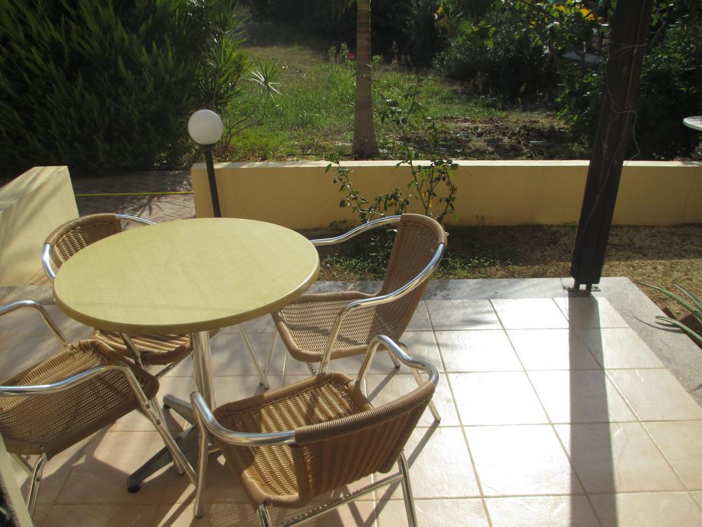 Byreva Apartments Pafos Quarto foto
